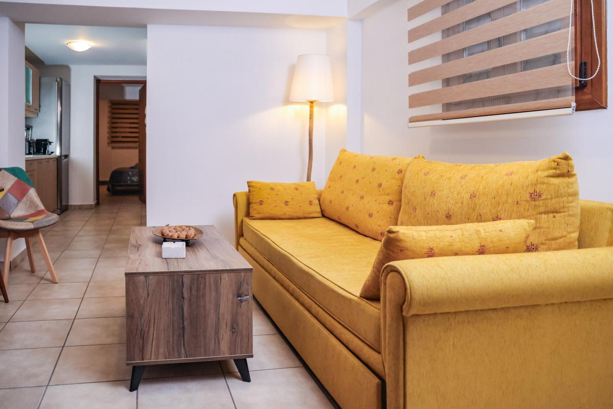 Archontiko Frideriki Luxury Apartments Chios Town Extérieur photo