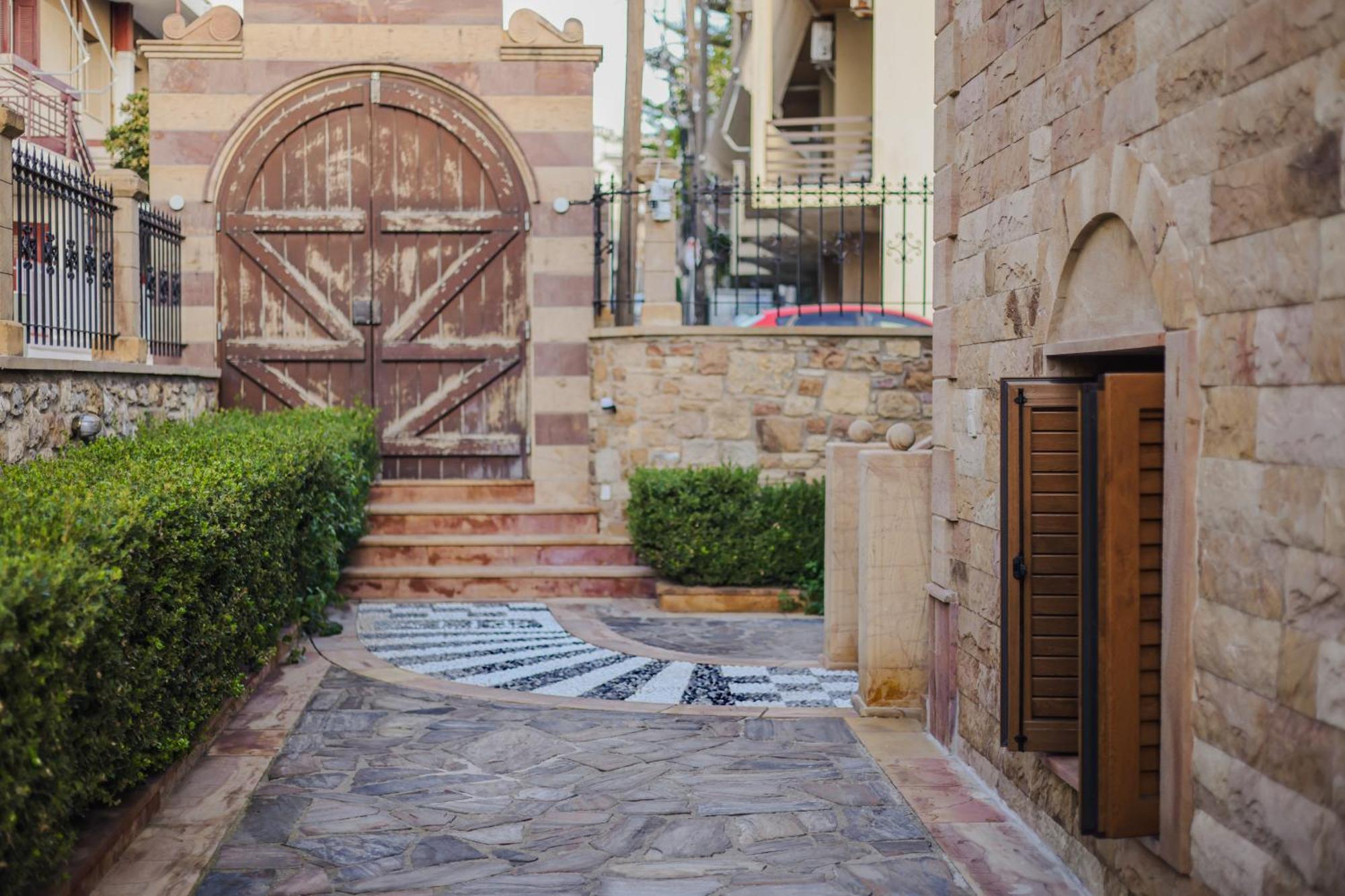Archontiko Frideriki Luxury Apartments Chios Town Extérieur photo