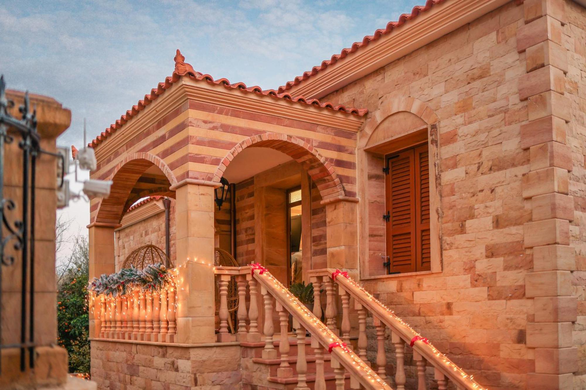 Archontiko Frideriki Luxury Apartments Chios Town Extérieur photo