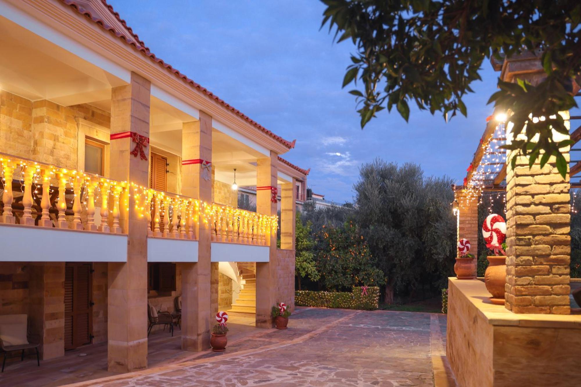 Archontiko Frideriki Luxury Apartments Chios Town Extérieur photo